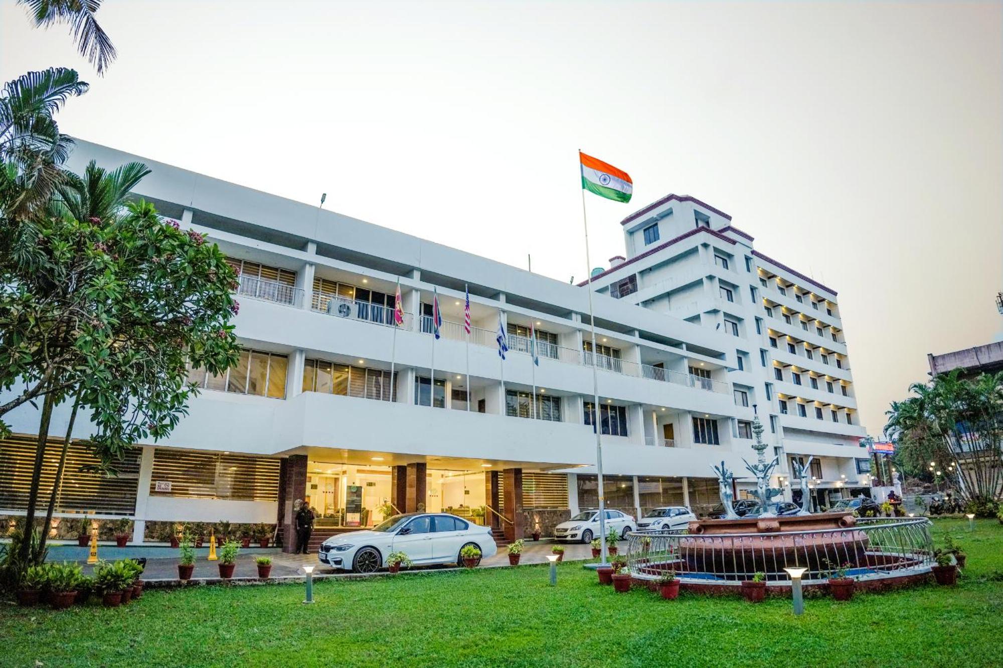赌场酒店 Thrissur 外观 照片